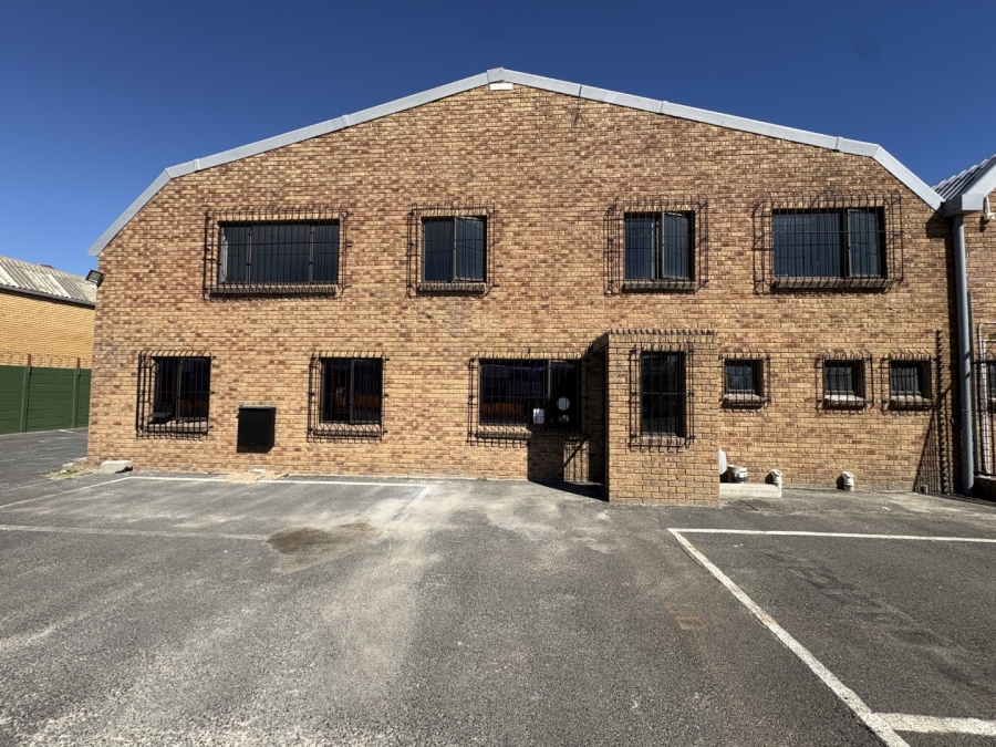 To Let Commercial Property for Rent in Montague Gardens Western Cape